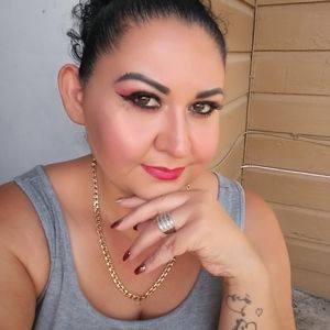 Meet your Posher, Noelia